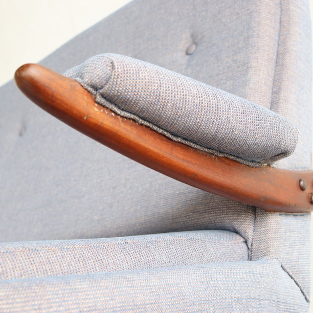 【T様専用】「Greaves & Thomasが作ったからベッドのような座り心地！？」の巻　グリーブスアンドトーマス　 二人掛けソファ　張替済み　商品番号23104
