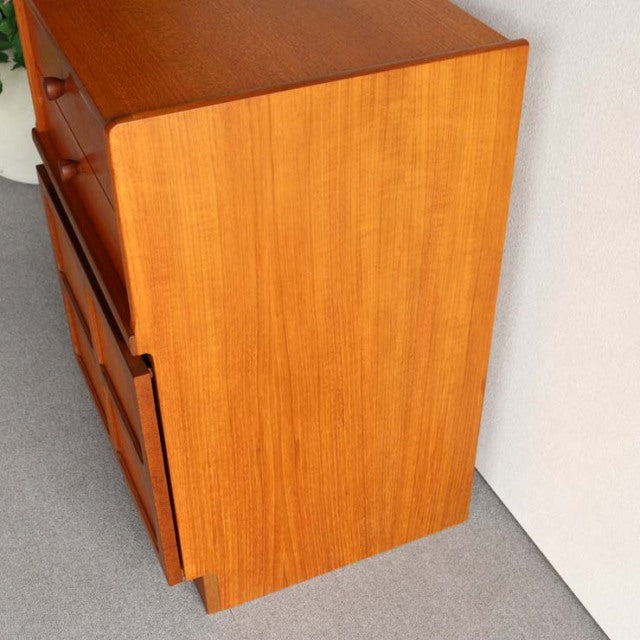 お新香のような名脇役　NATHAN製　スモールカップボード　商品番号25052