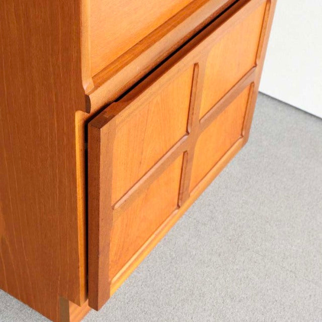 お新香のような名脇役　NATHAN製　スモールカップボード　商品番号25052