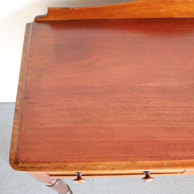 ヴィンテージでは消えた家具　Whole Table　アンティークのホールテーブル　商品番号25055