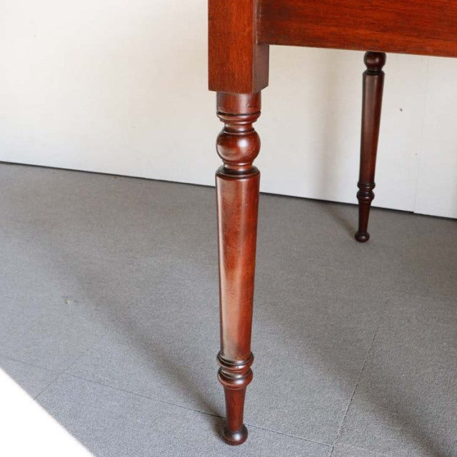 ヴィンテージでは消えた家具　Whole Table　アンティークのホールテーブル　商品番号25055