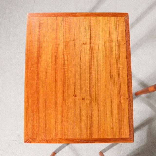 デンマーク製ネストテーブル designed by Poul Hundevad【しょうちゅうだい】　ItemCode-SKOV64 | 送料込