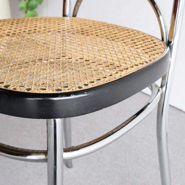 THONET CHROME CHAIRS　商品番号23133a