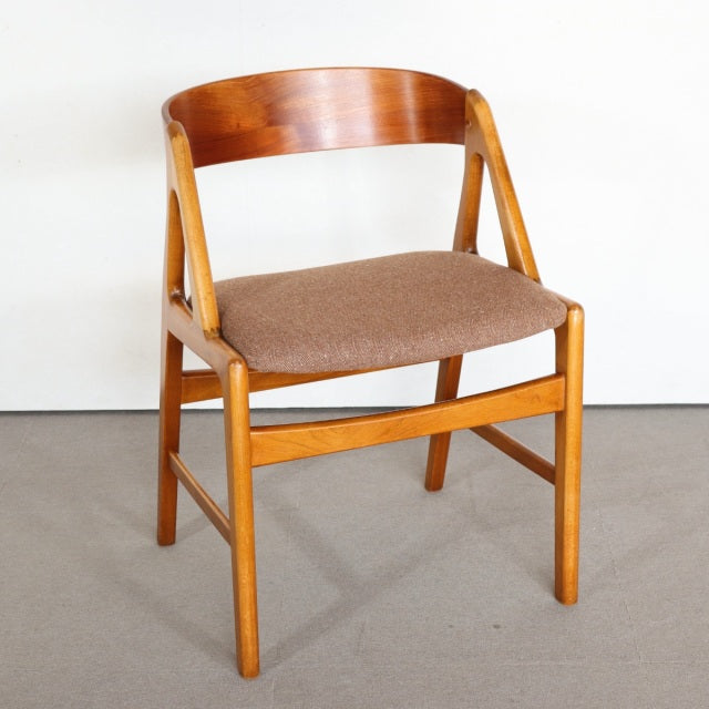 Henning Kjaernulf/model72/ダイニングチェア　デンマーク製　世界の尾州ウールにて座面張替済　送料込　２脚目以降割引有 商品番号30094b
