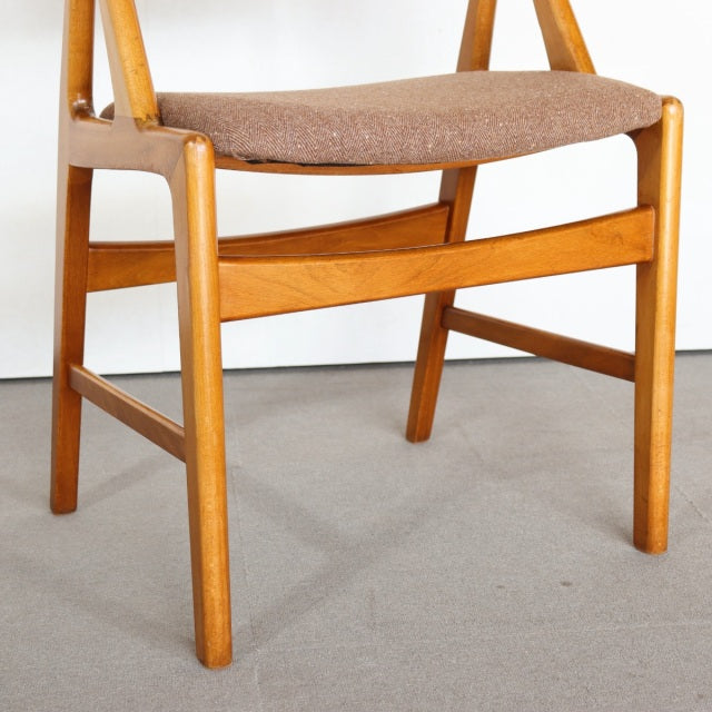 Henning Kjaernulf/model72/ダイニングチェア　デンマーク製　世界の尾州ウールにて座面張替済　送料込　２脚目以降割引有 商品番号30094b