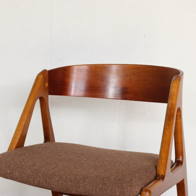 Henning Kjaernulf/model72/ダイニングチェア　デンマーク製　世界の尾州ウールにて座面張替済　送料込　２脚目以降割引有 商品番号30094b