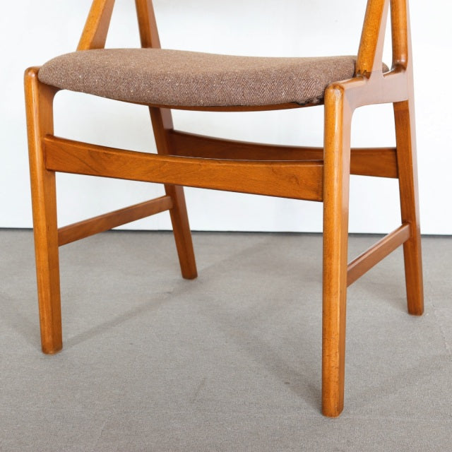 Henning Kjaernulf/model72/ダイニングチェア　デンマーク製　世界の尾州ウールにて座面張替済　送料込　２脚目以降割引有 商品番号30094b