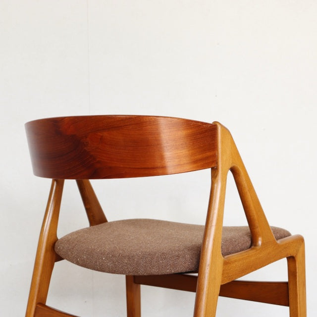 Henning Kjaernulf/model72/ダイニングチェア　デンマーク製　世界の尾州ウールにて座面張替済　送料込　２脚目以降割引有 商品番号30094b