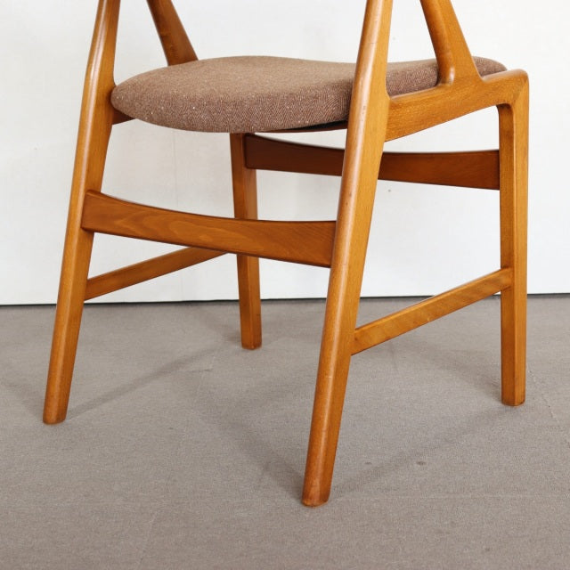 Henning Kjaernulf/model72/ダイニングチェア　デンマーク製　世界の尾州ウールにて座面張替済　送料込　２脚目以降割引有 商品番号30094b