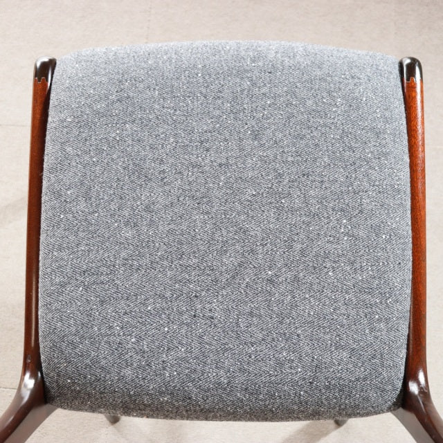 DENMARK DINING CHAIR by Ole Wanscher　商品番号30092b