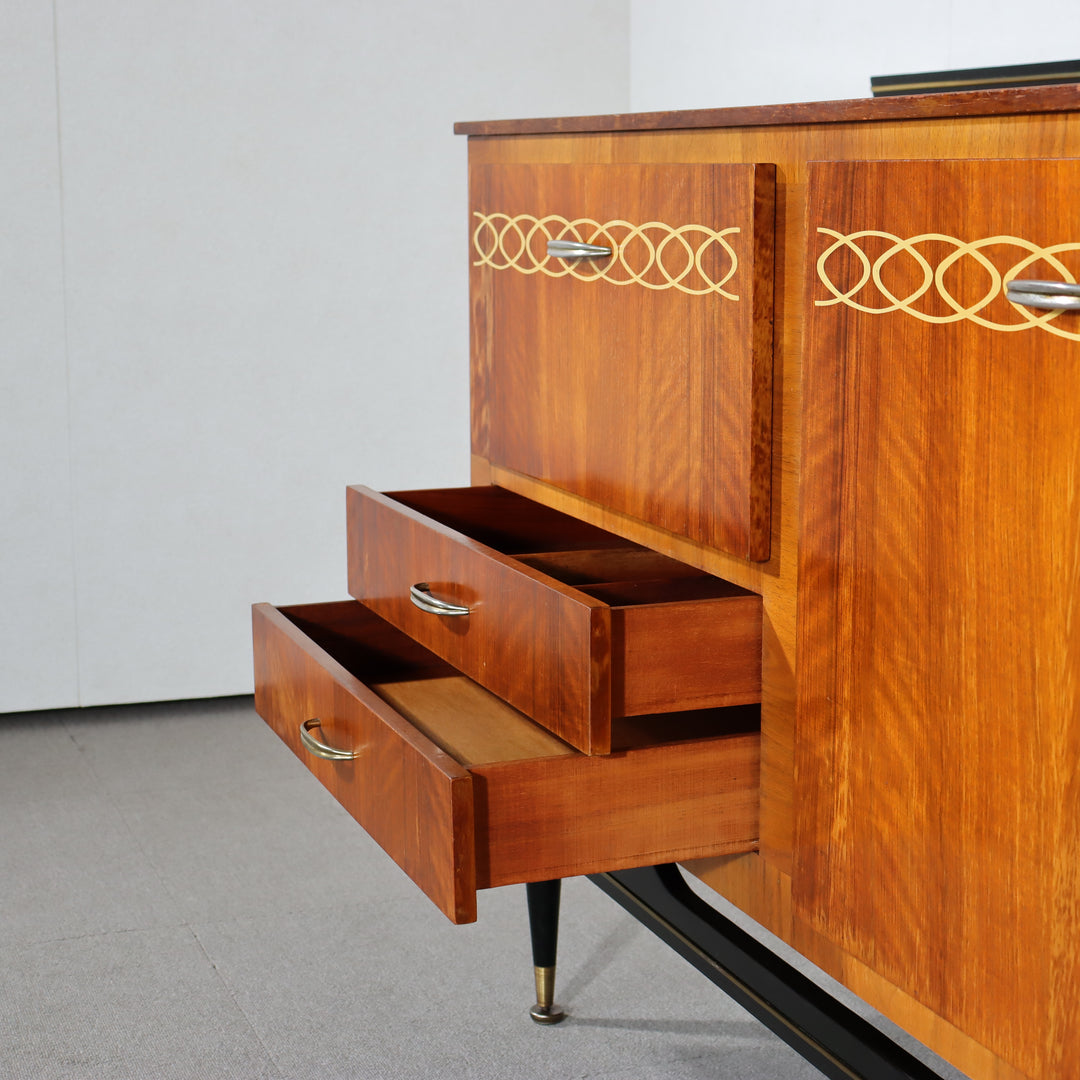 【comingsoon!】 1950'S WALNUT SIDEBOARD ItemCode-DAWN02