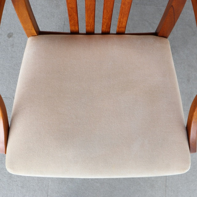 ベイスクラフトBEITHCRAFTのダイニングチェア