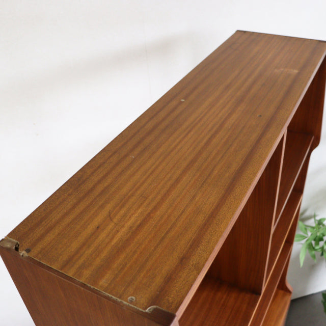 Stonehillの生い立ち　生きるか死ぬか　ストーンヒルSTONEHILLのルームディバイダー　商品番号25181