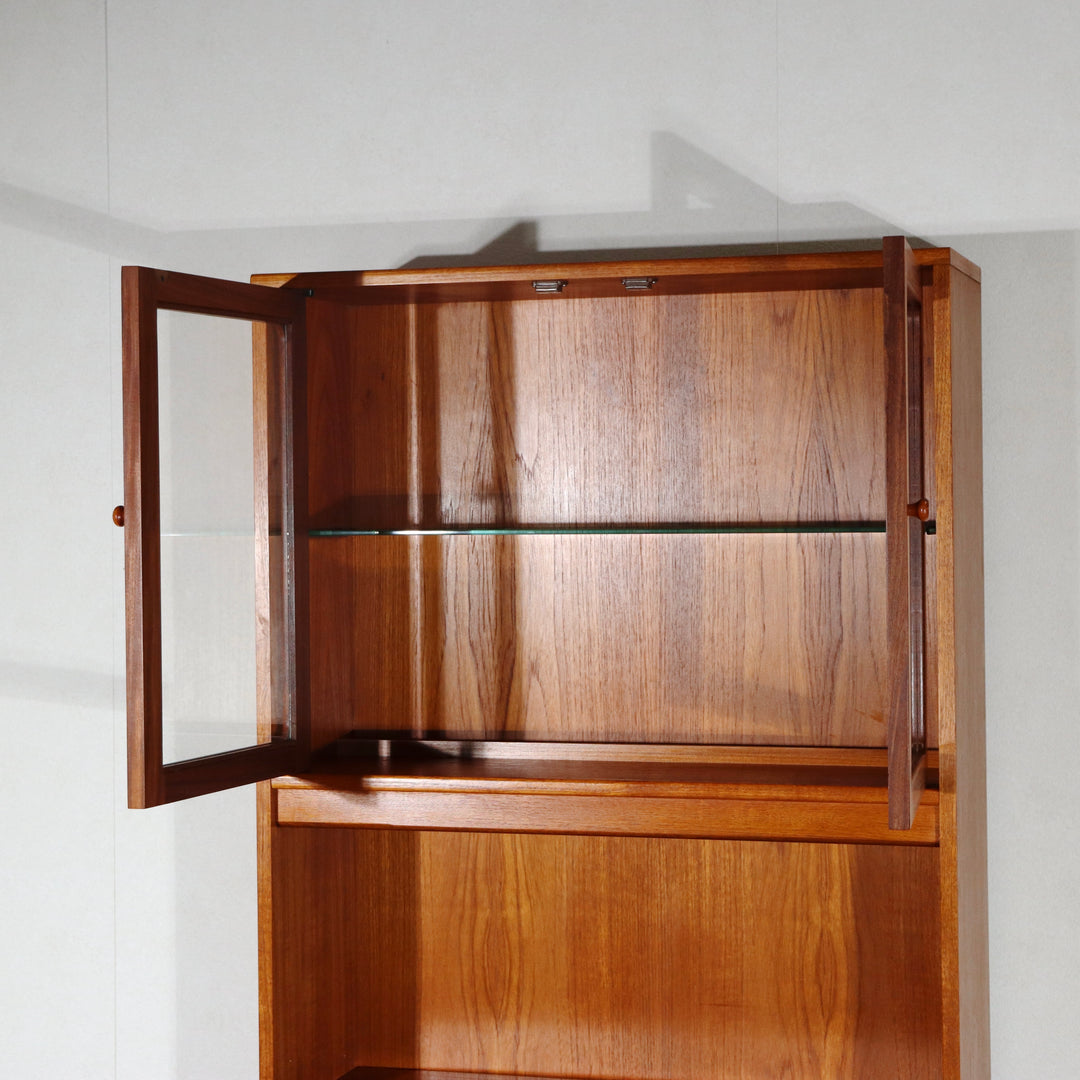 【comingsoon!】 G PLAN TALL CABINET ItemCode-DAWN23