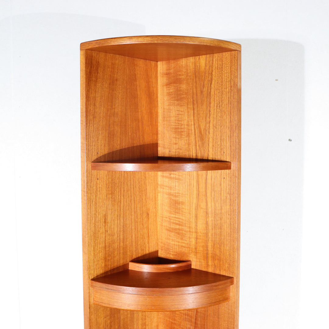 【comingsoon!】 G PLAN CORNER CABINET ItemCode-DAWN22a