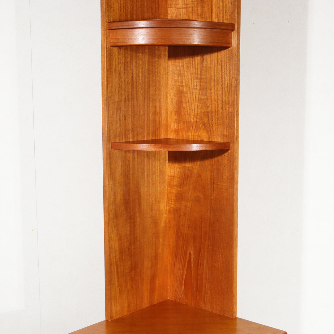 【comingsoon!】 G PLAN CORNER CABINET ItemCode-DAWN22a