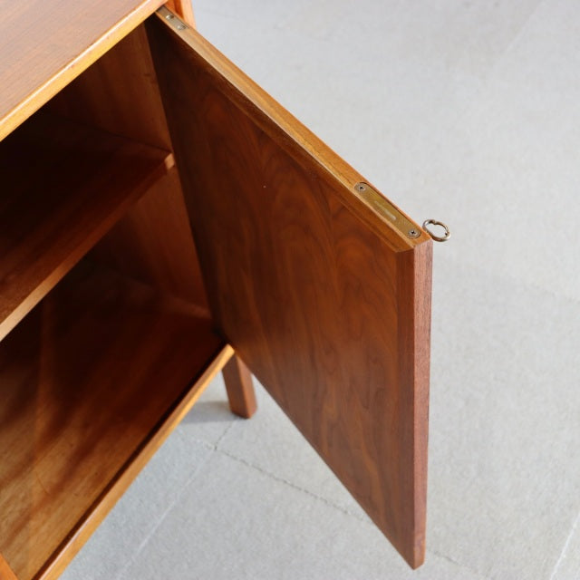 デンマーク製キャビネット【ロック】 ItemCode-SKOV26 | 送料込