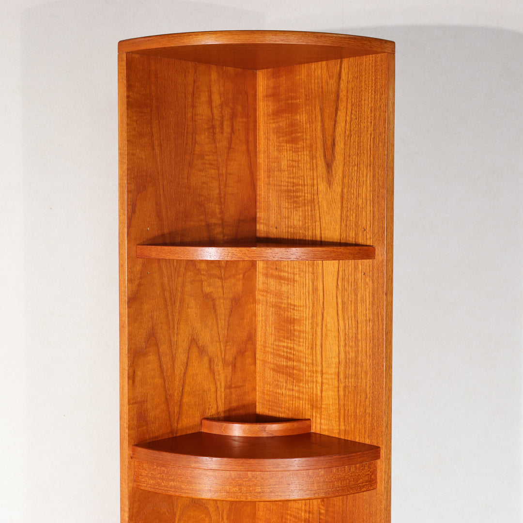 【comingsoon!】 G PLAN CORNER CABINET ItemCode-DAWN22b