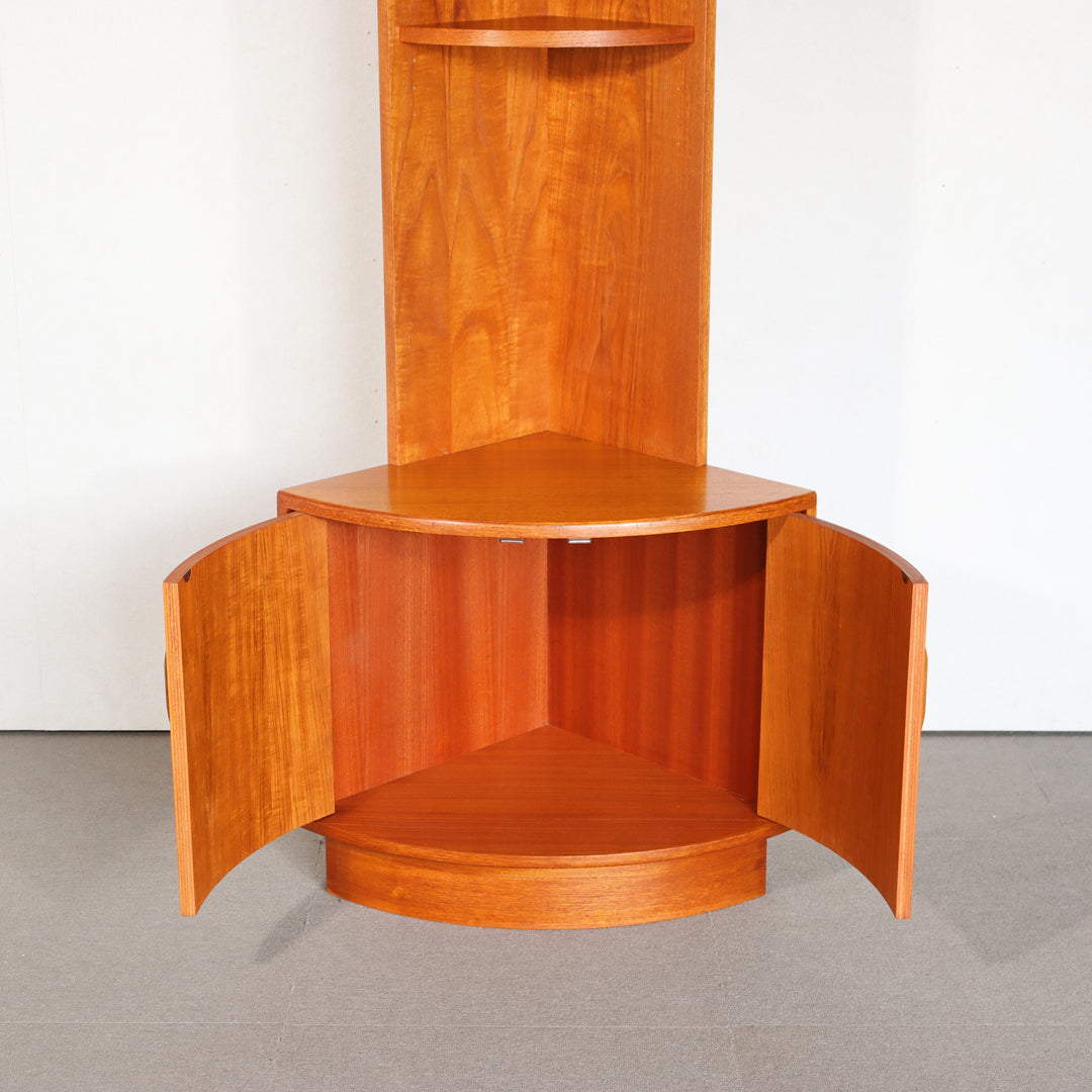 【comingsoon!】 G PLAN CORNER CABINET ItemCode-DAWN22b