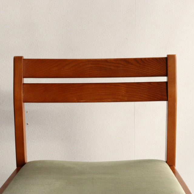M様引き取り専用　いす。　淡緑。　ヴィンテージのダイニングチェア　商品番号25111b