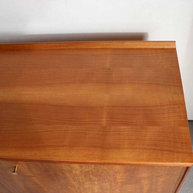 Mid-century British vintage teak sideboard by Robert Heritage for Archie Shine with smooth wood grain top.