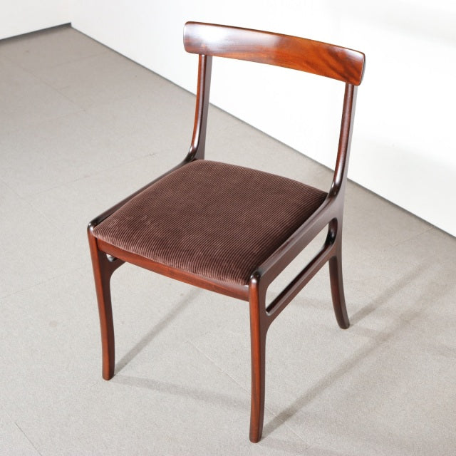 デンマーク製ダイニングチェア  by  Ole Wanscher　送料込　座面は遠州コーデュロイにて張替済　2脚目以降割引あり　商品番号30092e