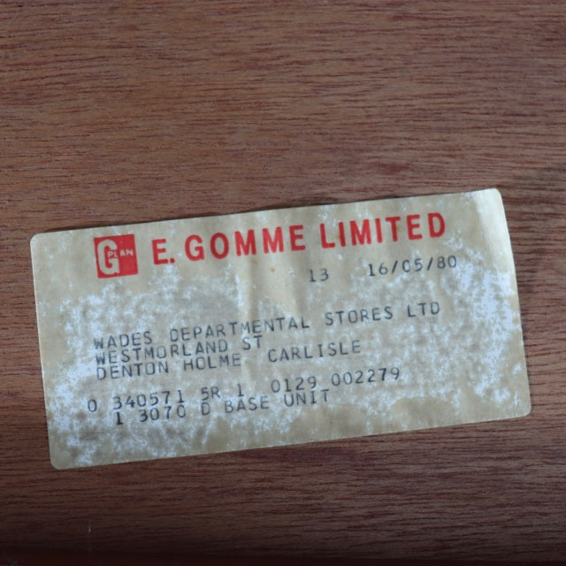 ジープランG-PLANローボード　　【１つ上のパイセン。割り勘か、ご馳走様ですか】　ItemCode-29049a
