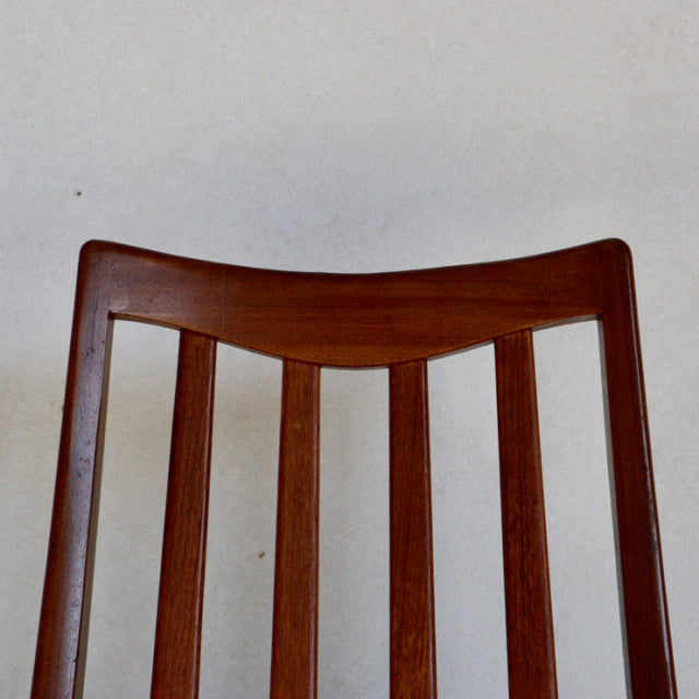 Vintage teak G-Plan mid-century dining chair backrest with curved top and vertical slats, British design.
