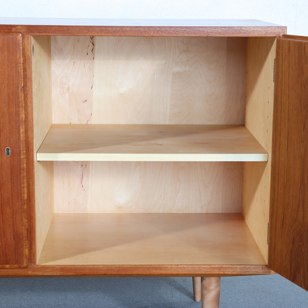 【comingsoon!】 Cabinet by Poul Hundevad ItemCode-JORD101 | 送料込 |