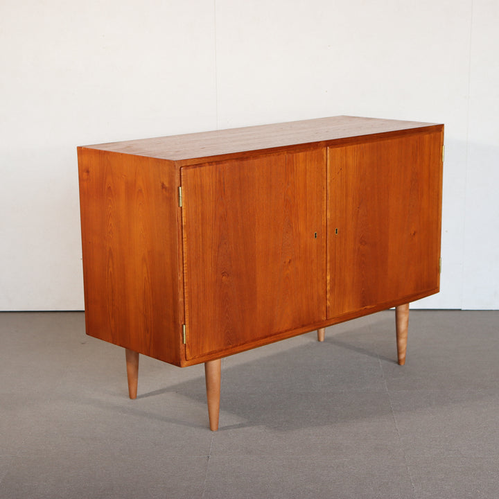 【comingsoon!】 Cabinet by Poul Hundevad ItemCode-JORD101 | 送料込 |