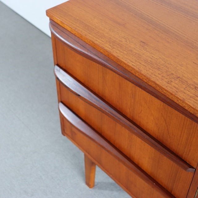 SMALL TEAK SIDEBOARD 【S様専用17日18:30】　　ItemCode-26024
