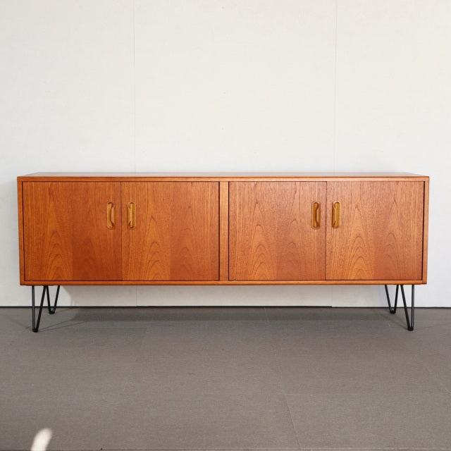 G PLAN FRESCO 4 DOOR SIDEBOARD　商品番号28042