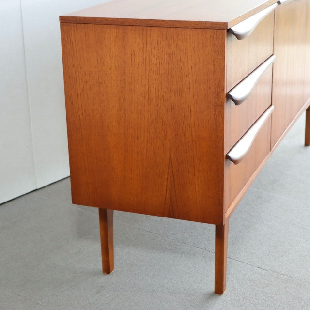 SMALL TEAK SIDEBOARD 【S様専用17日18:30】　　ItemCode-26024