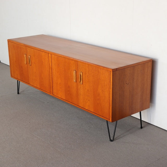 G PLAN FRESCO 4 DOOR SIDEBOARD　商品番号28042