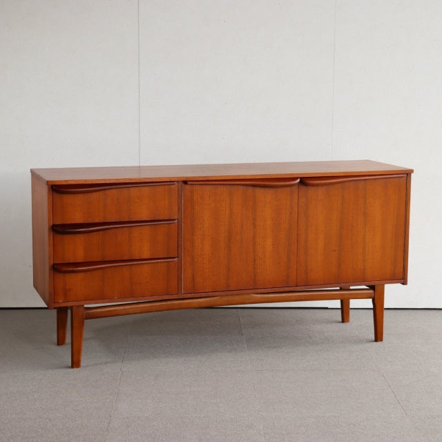 SMALL TEAK SIDEBOARD 【S様専用17日18:30】　　ItemCode-26024