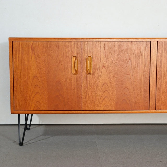 G PLAN FRESCO 4 DOOR SIDEBOARD　商品番号28042