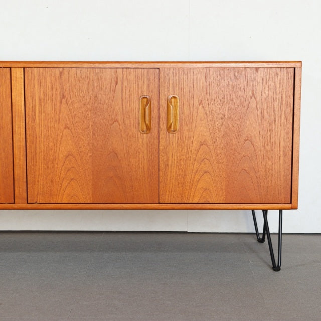 G PLAN FRESCO 4 DOOR SIDEBOARD　商品番号28042