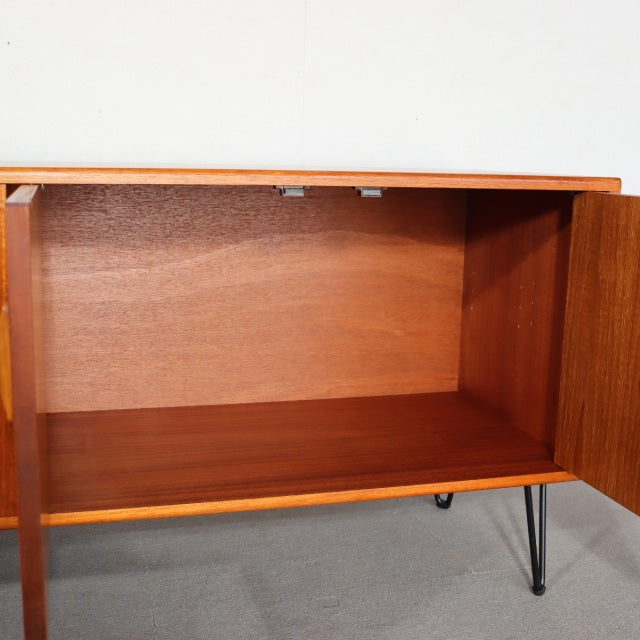 G PLAN FRESCO 4 DOOR SIDEBOARD　商品番号28042