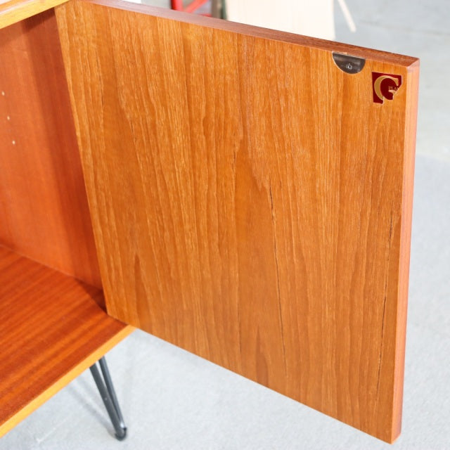 G PLAN FRESCO 4 DOOR SIDEBOARD　商品番号28042