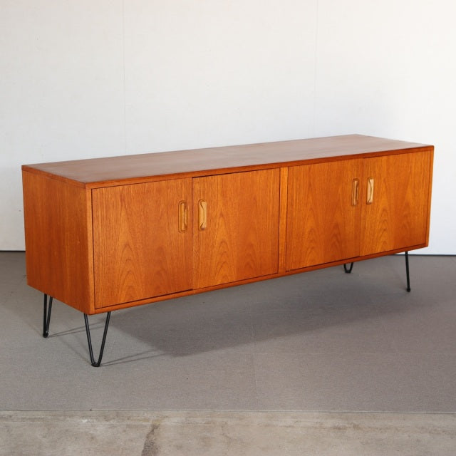 G PLAN FRESCO 4 DOOR SIDEBOARD　商品番号28042