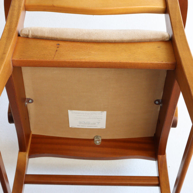Ｏ様専用　いす。　beige。　ヴィンテージアーム付きダイニングチェア　チーク材　商品番号24023a