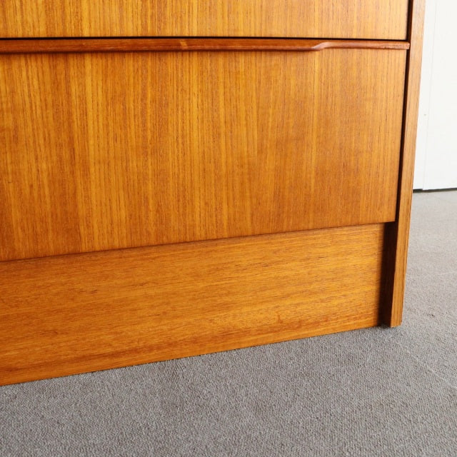 デンマーク製 チェスト 「直球ど真ん中」　商品番号25006