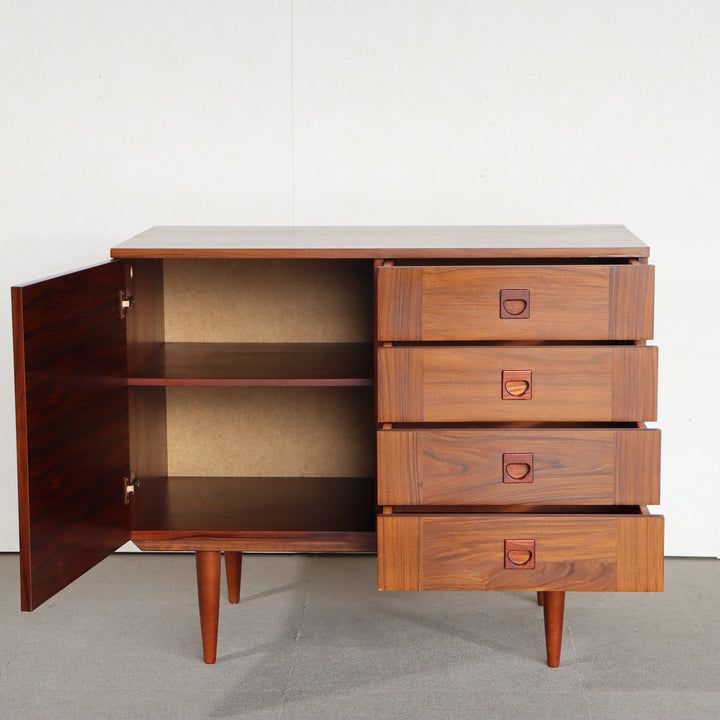 【comingsoon!】 Denmark Chest of 4 drawers | ItemCode-VIND9 | 送料込