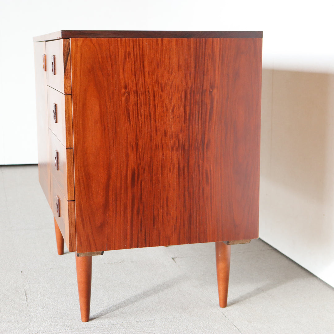 【comingsoon!】 Denmark Chest of 4 drawers | ItemCode-VIND9 | 送料込