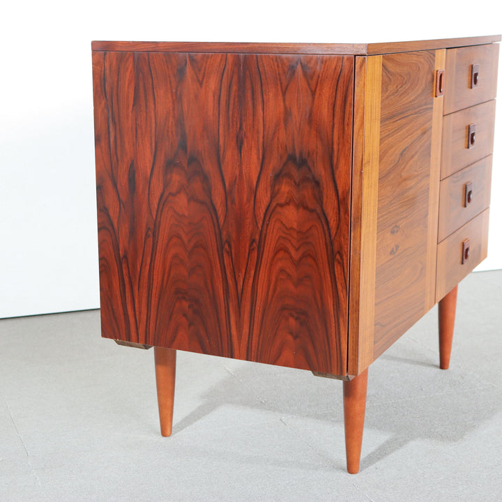 【comingsoon!】 Denmark Chest of 4 drawers | ItemCode-VIND9 | 送料込