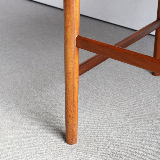 いす。　浅緑。　マッキントッシュMcIntoshのダイニングチェア　商品番号25039b