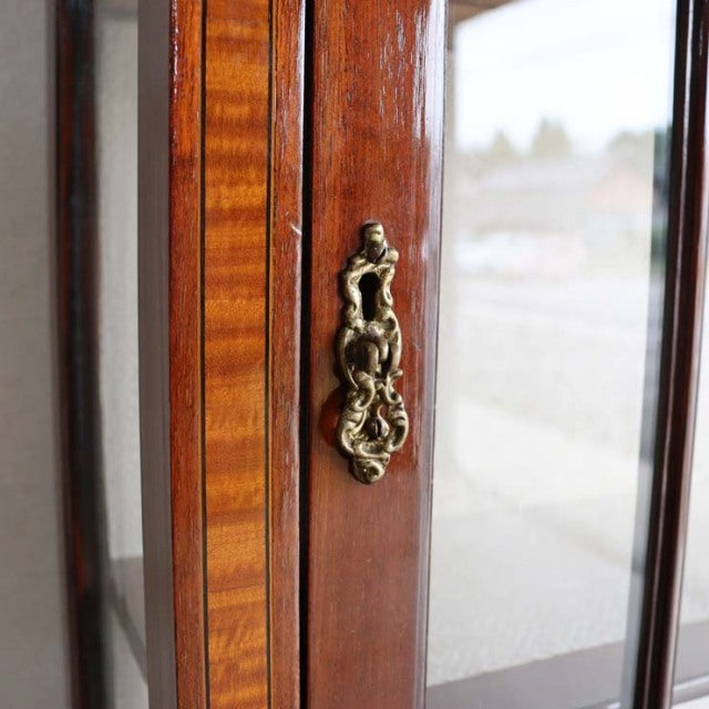 こっちのアンティーク！なぜこの価格か知りたい人はクリック！！　 Edwardian cabinet エドウォーディアンキャビネット 　商品番号24156