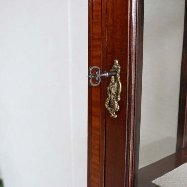 こっちのアンティーク！なぜこの価格か知りたい人はクリック！！　 Edwardian cabinet エドウォーディアンキャビネット 　商品番号24156