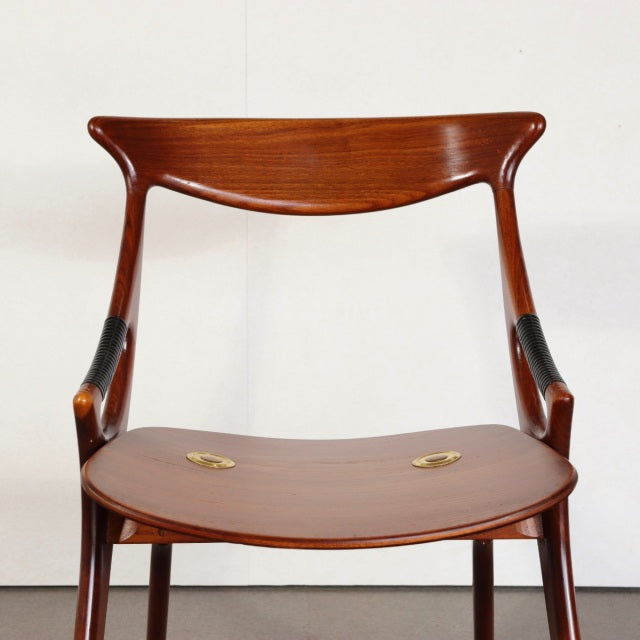 Arne Hovmand-Olsen Model-71 ダイニングチェア　ItemCode-SKOV99c | 送料込