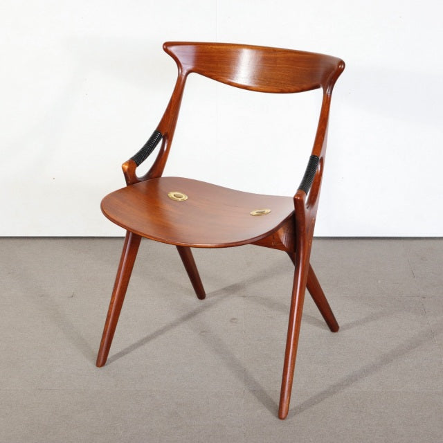 Arne Hovmand-Olsen Model-71 ダイニングチェア　ItemCode-SKOV99c | 送料込